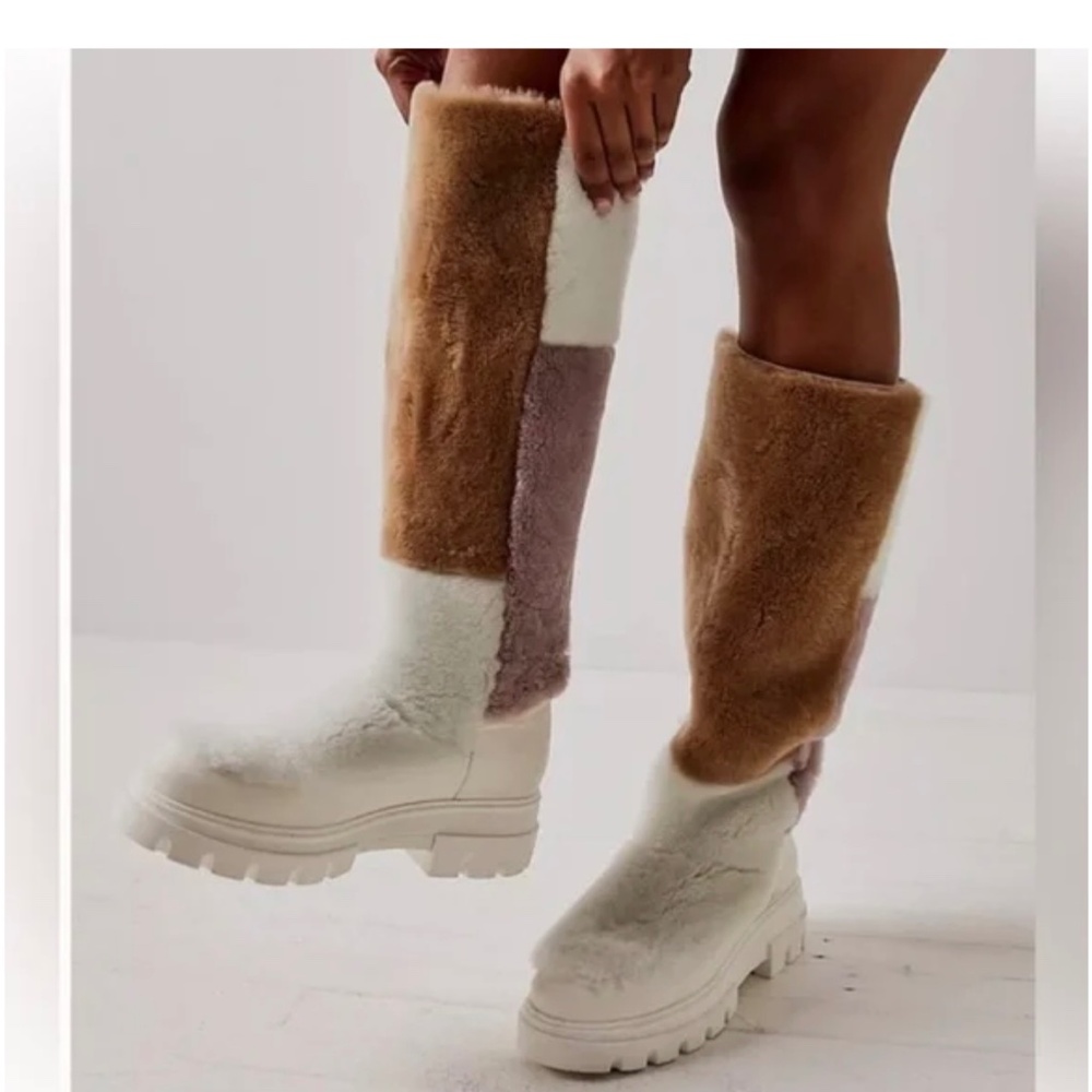 FREE PEOPLE Happy Thoughts Color Block Shearling Boots Size 38/8